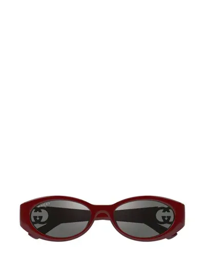 Gucci Eyewear Oval Frame Sunglasses In Red