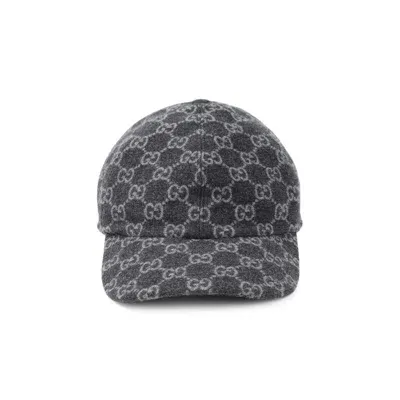 Gucci Gg Flannel Baseball Cap In Grey