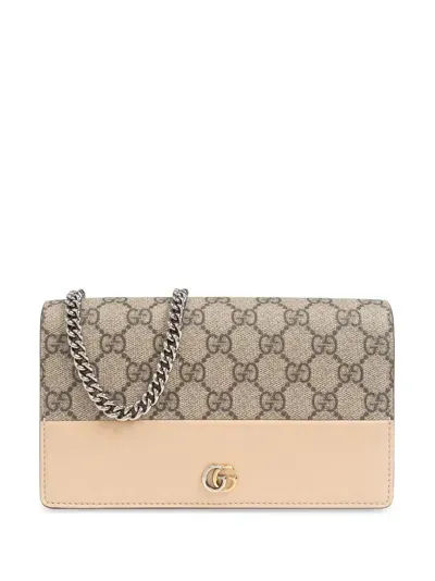 Gucci Gg Marchmont Chain Wallet In Neutrals