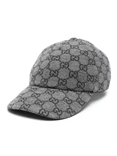 Gucci Gg Wool Cap In Grey