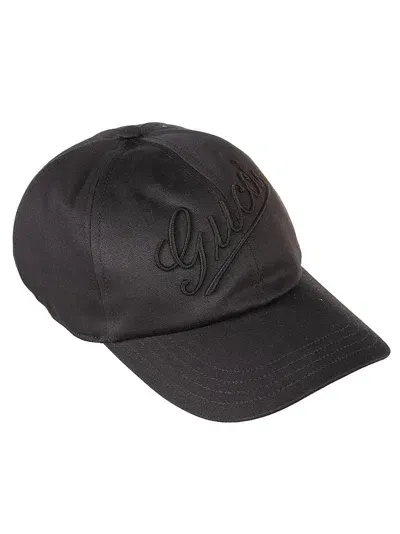 Gucci Logo Embroidered Baseball Cap In Black