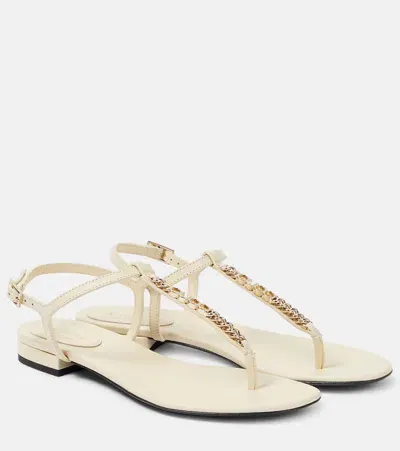 Gucci Signoria Zehensandale In White