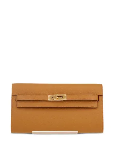 Pre-owned Hermes Kelly To Go Clutch In Brown