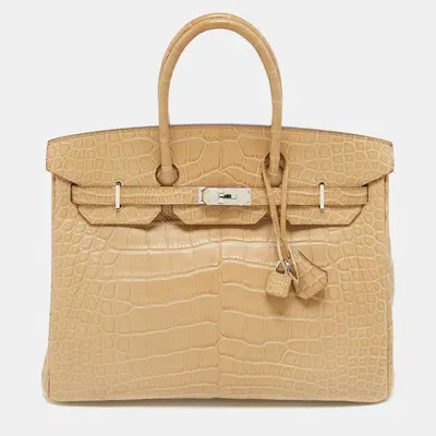 Pre-owned Hermes Poussiere Matte Alligator Palladium Finish Birkin 35 Bag In Beige