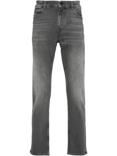 Hugo Boss Logo-patch Tapered Jeans In Grey