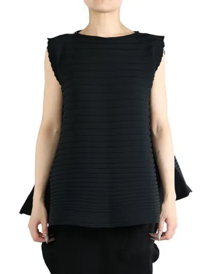 Issey Miyake Bounce Knit Blouse In Black