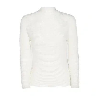 Issey Miyake Pleats Bk/wt In White