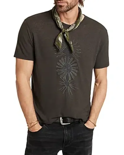 John Varvatos Dagger Graphic Short Sleeve Crewneck Tee In Carbon Gray