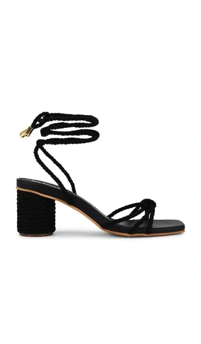 Kaanas Frida Sandal In Black