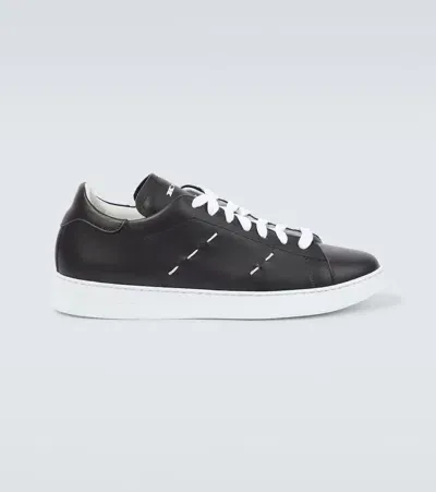 Kiton Sneakers Aus Leder In Schwarz