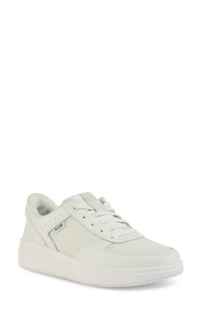 Kizik Brisbane Hands-free Sneaker In White