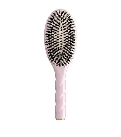 La Bonne Brosse N.02 The Essential Do-it-all Brush In White