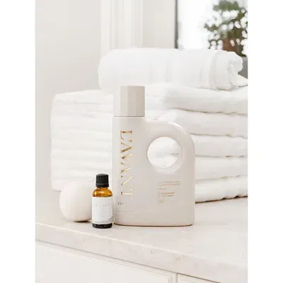 L'avant Collective Fresh Linen Laundry Detergent In White