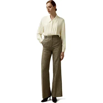 Lilysilk Sprezzatura Urbane Silk Wool Blend Trousers In Flax