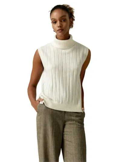 Lilysilk Turtleneck Sleeveless Cashmere Vest In White