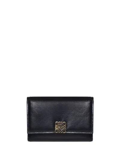 Loewe Anagram Clutch Bag In Black