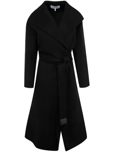 Loewe Belted Coat In Schwarz