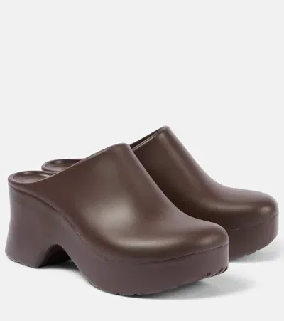 Loewe Paula's Ibiza Foam 90 Platform Mules In Brown