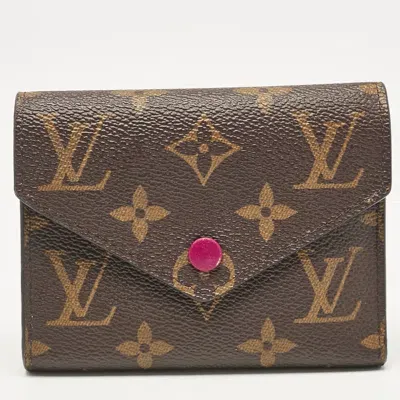 Pre-owned Louis Vuitton Aurore Monogram Canvas Victorine Compact Wallet In Purple