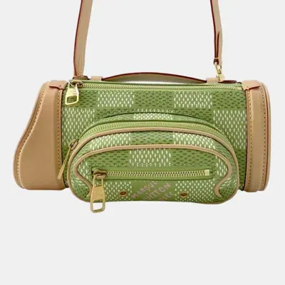 Pre-owned Louis Vuitton Handbag In Green