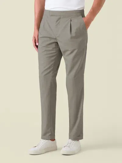 Luca Faloni Lightweight Pleated Trousers In Camel Beige