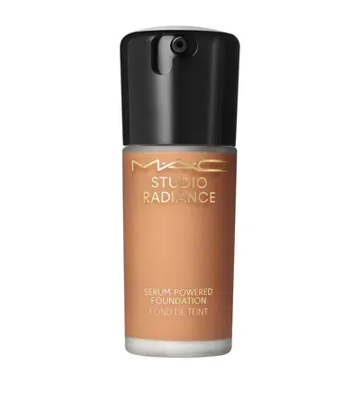 Mac Studio Radiance Serum-powered Foundation In White