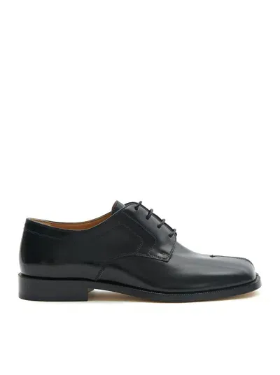 Maison Margiela Tabi Lace-up Derby Shoes In Black