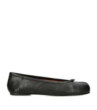 Maison Margiela Leather Tabi Ballet Flats In Black