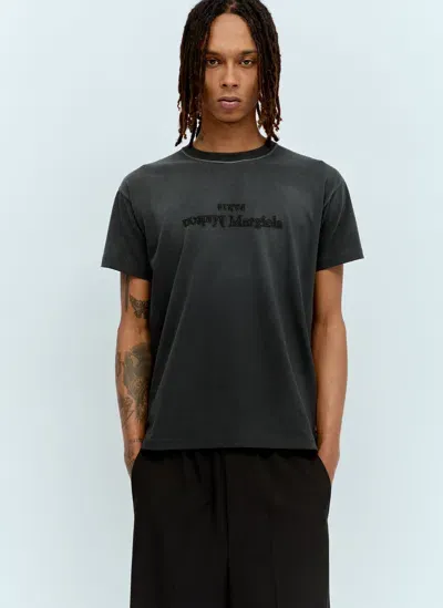 Maison Margiela Reverse Logo T-shirt In Schwarz