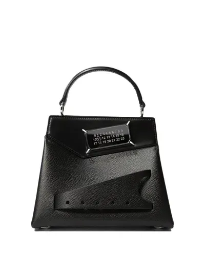 Maison Margiela "snatched" Shoulder Bag In Black