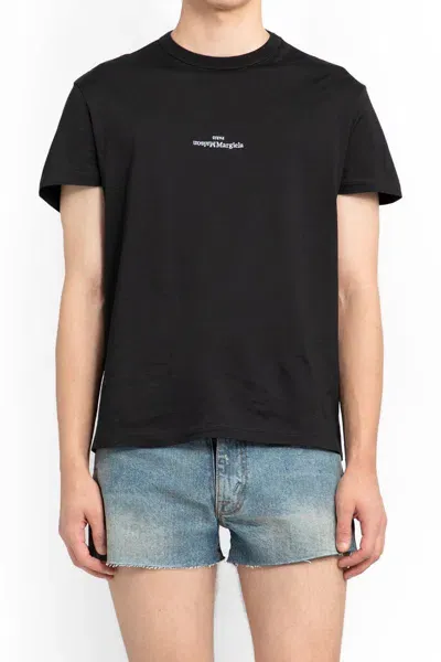 Maison Margiela T-shirts In Black