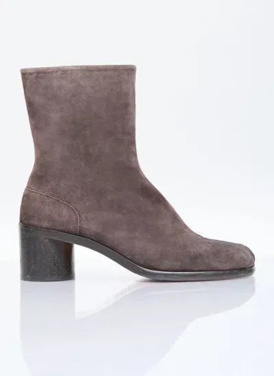 Maison Margiela Tabi Ankle Boots In Brown