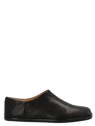 Maison Margiela Closed Tabi Mules In Black