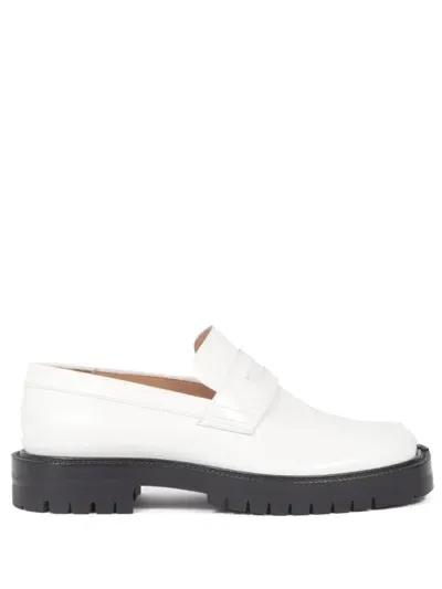 Maison Margiela Tabi County Leather Loafers In Black/white