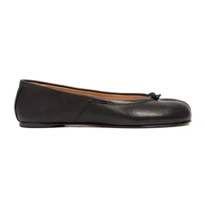 Maison Margiela Ballerinas In Black