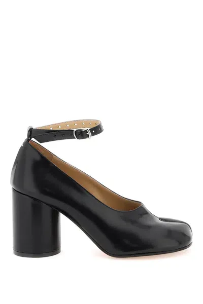 Maison Margiela Tabi Mary Jane Pumps In Black