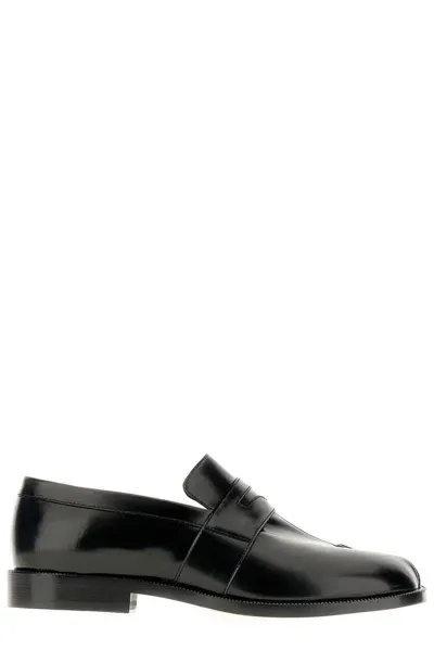 Maison Margiela Tabi Penny Loafers In Black