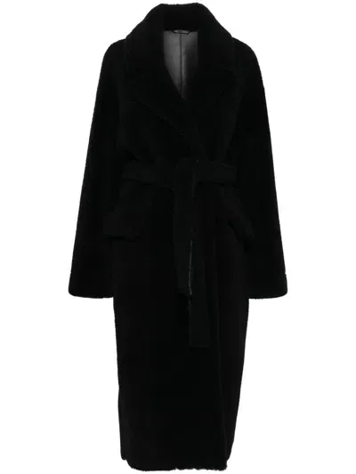 Manokhi Shearling Coat In Black