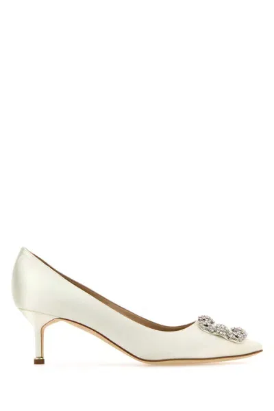 Manolo Blahnik Neutral Hangisi 50 Crystal Satin Pumps In Neutrals