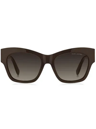 Marc Jacobs Cat-eye Frame Sunglasses In Brown