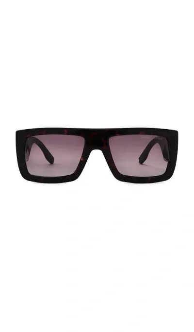 Marc Jacobs Flat Top Sunglasses In Black