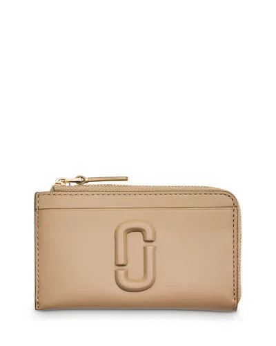 Marc Jacobs The J Marc Leather Wallet In Camel/gold