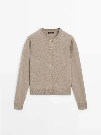 Massimo Dutti Cardigan Mit Wolle Und Knopf Mit Steinapplikationen In Neutral