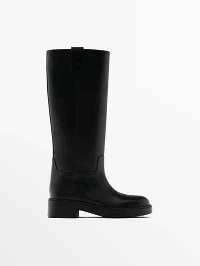 Massimo Dutti Flache Stiefel Mit Gummisohle In Black