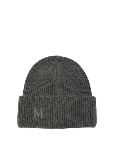 Max Mara Ribbed Cashmere Beanie In Grey