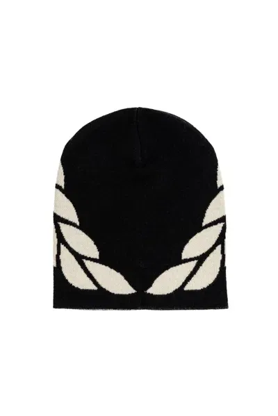 Mcm Logo Intarsia Beanie In Black