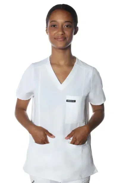 Members Only Palermo 4-pocket Scrub Top In White