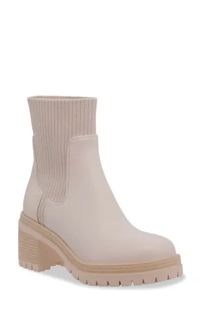 Mia Alonza Platform Bootie In Bone