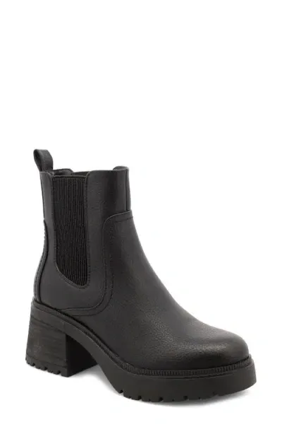 Mia Irie Platform Chelsea Boot In Black