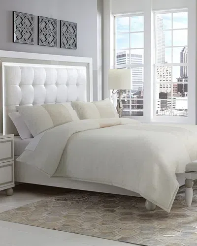 Michael Amini Baldwin 3-piece King Comforter Set In Cream